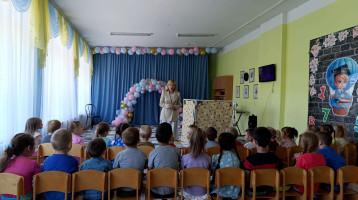 Кукольный театр "Волшебный цветок" Кукольный театр "Волшебный цветок".
